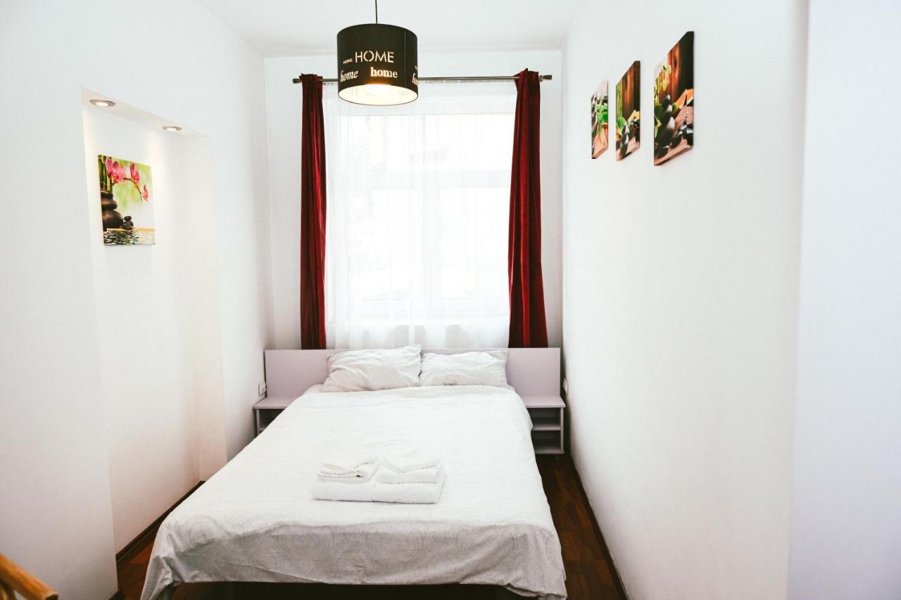 Cozy Apartment Брашов Екстер'єр фото