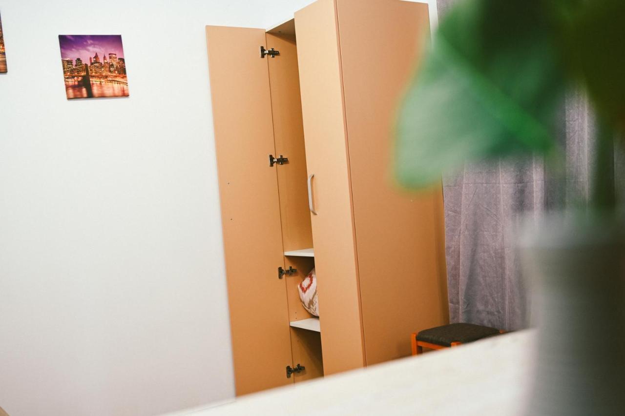 Cozy Apartment Брашов Екстер'єр фото