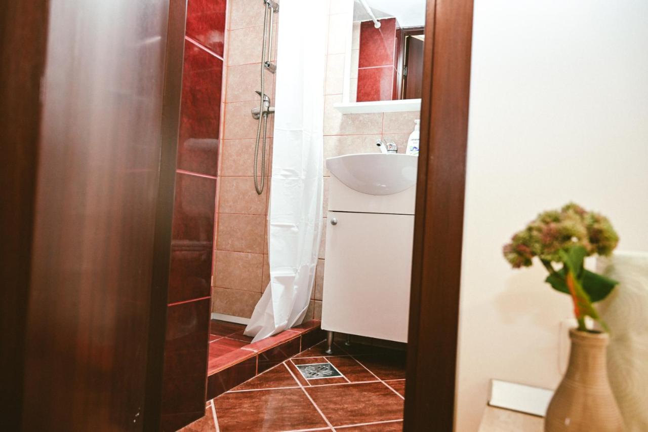 Cozy Apartment Брашов Екстер'єр фото