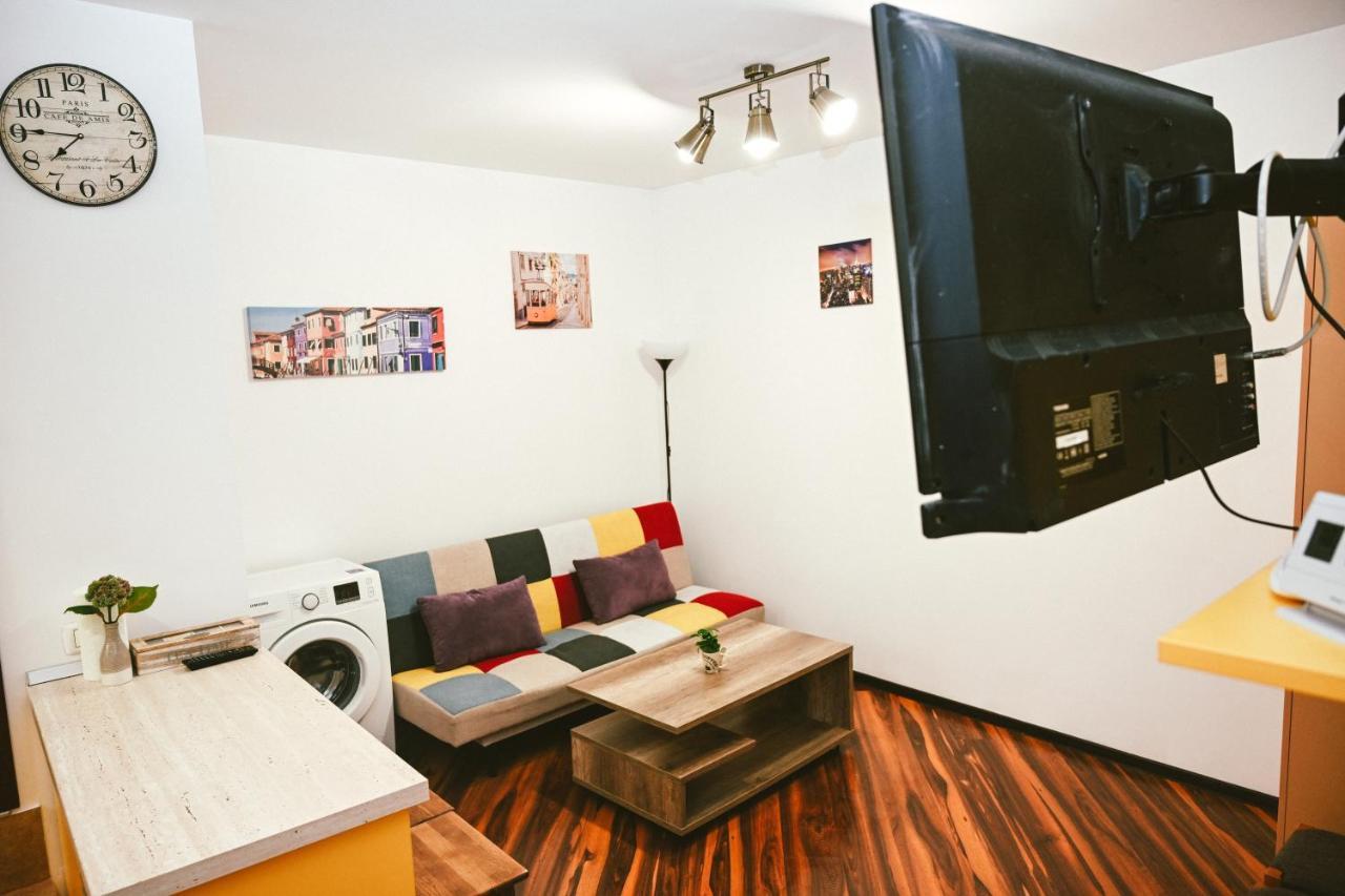 Cozy Apartment Брашов Екстер'єр фото